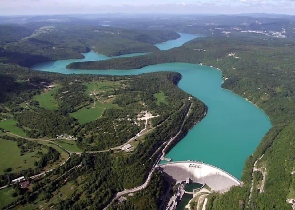 Gites Aux Granges Du Vilaret Clairvaux-les-Lacs Eksteriør billede