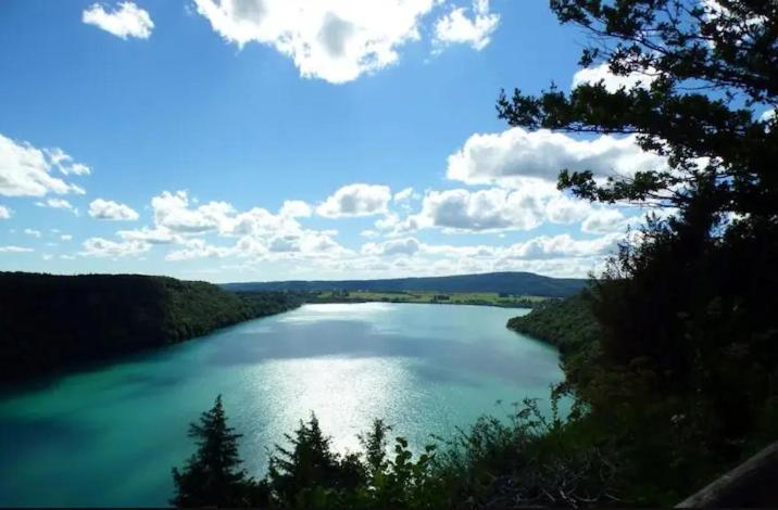 Gites Aux Granges Du Vilaret Clairvaux-les-Lacs Eksteriør billede